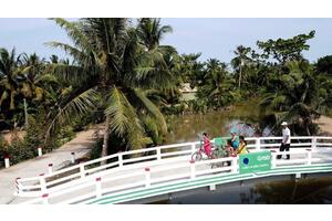 Grab và Quỹ Bảo trợ trẻ em Việt Nam khánh thành cầu Út Ốm trong dự án “Xây cầu đến lớp”
