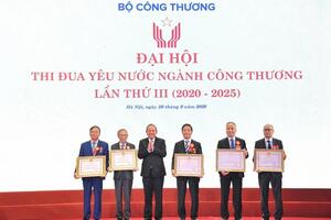 Phong trào thi đua yêu nước đóng góp tích cực vào thành công chung của ngành Công Thương