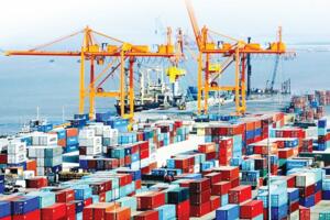 WTO dự báo thương mại toàn cầu tăng 10,8% trong năm nay