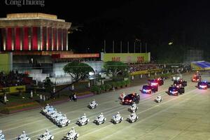 Toàn cảnh tổng hợp luyện diễu binh, diễu hành tại Quảng trường Ba Đình