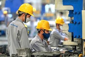 Bộ Công Thương tạo xung lực mới cho công nghiệp hỗ trợ