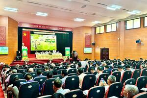 Bác sĩ Nông học 2024: Giải pháp để nâng cao năng lực sản xuất cho nông dân