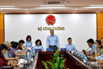 Bộ Công Thương tìm giải pháp kiểm soát nhập siêu, thúc đẩy xuất khẩu