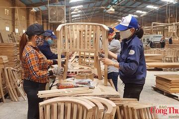 Ngành gỗ: Đã đến lúc bước ra khỏi mắt xích cuối