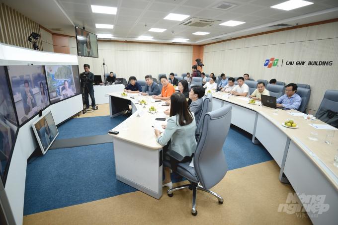 Hội thảo trực tuyến về thách thức và cơ hội với khởi nghiệp nông nghiệp của VIDA sáng 27/10. Ảnh: Tùng Đinh.