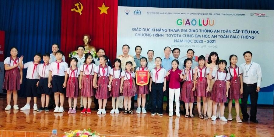 Khởi động chương trình Toyota cùng em học An toàn giao thông 2021