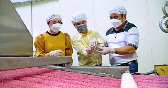 Nâng tầm trái thanh long - Ảnh 1.