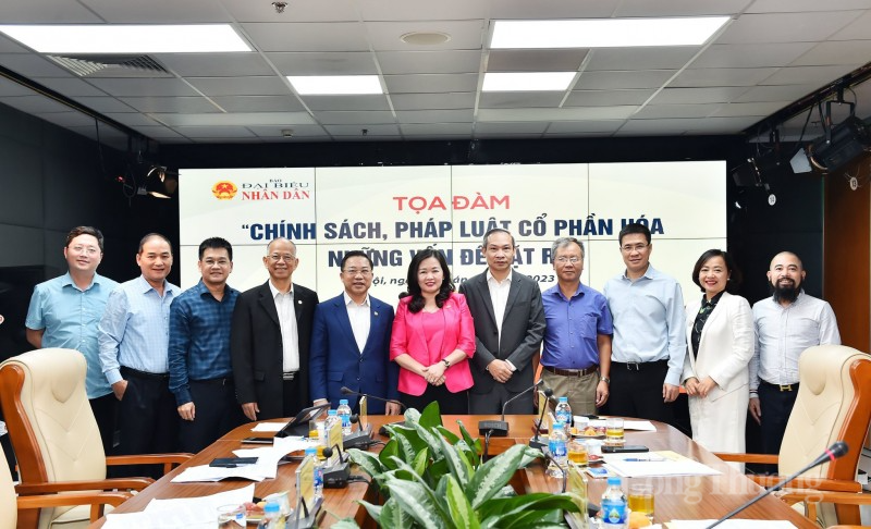 Các chuyên gia nhận diện nguy cơ thất thoát tài sản nhà nước từ cổ phần hóa doanh nghiệp nhà nước