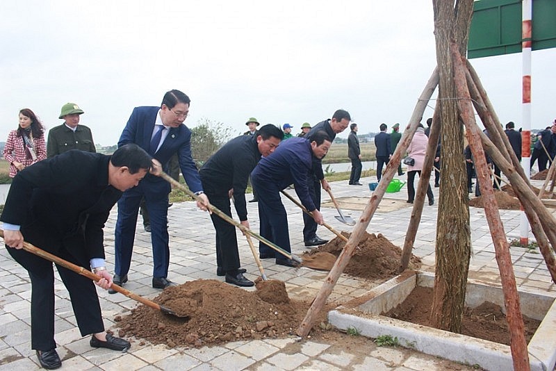 Thanh Hóa: Phát động trồng 3 triệu cây xanh dịp Tết Nguyên đán Giáp Thìn năm 2024 Thanh Hóa: Phát động trồng 3 triệu cây xanh dịp Tết Nguyên đán Giáp Thìn năm 2024