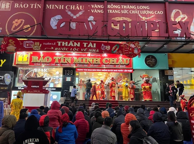 Chuyên gia văn hóa: Nên hiểu đúng về ngày vía Thần Tài, đừng quá