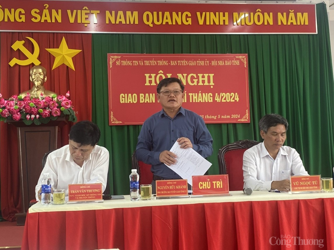 Đắk Nông: Hàng nghìn hecta cây trồng các loại thiếu nước tưới do bị ảnh hưởng bởi hạn hán Đắk Nông: Hàng nghìn hecta cây trồng các loại thiếu nước tưới do bị ảnh hưởng bởi hạn hán