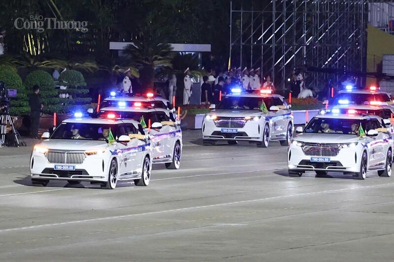 Toàn cảnh tổng hợp luyện diễu binh, diễu hành tại Quảng trường Ba Đình - 18