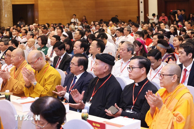 Đại biểu tiêu biểu, đại diện các tầng lớp nhân dân dự hội nghị. Ảnh: Lâm Khánh/TTXVN