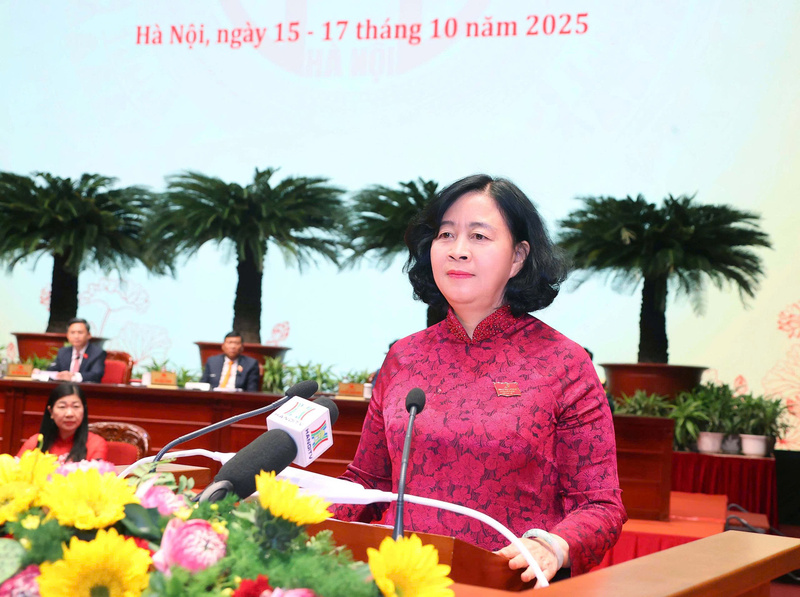 Bà Bùi Thị Minh Hoài - Bí thư Thành ủy Hà Nội phát biểu tại phiên bế mạc. Ảnh: H.N.