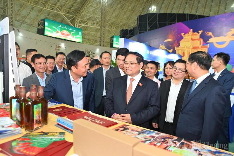 Thủ tướng Chính phủ đánh giá cao công tác chuẩn bị hội chợ
