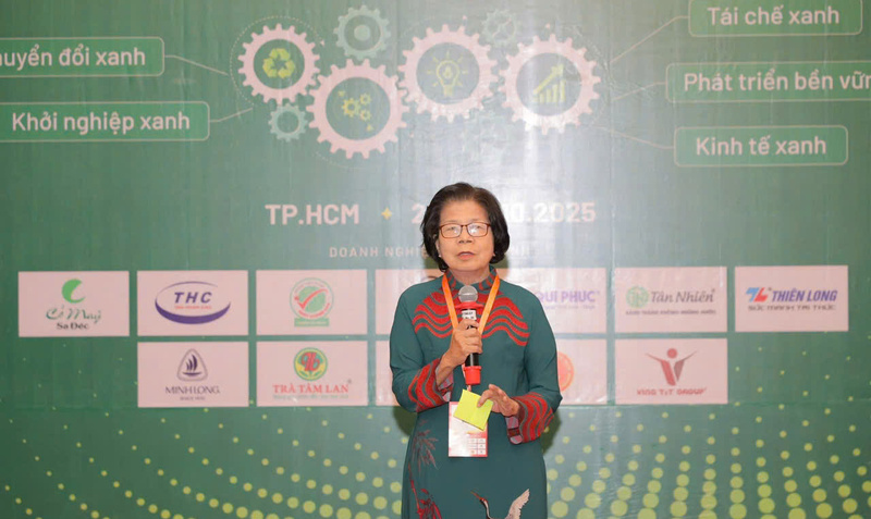 Bà Vũ Kim Hạnh, Chủ tịch Hội Doanh nghiệp Hàng Việt Nam chất lượng cao. Ảnh: Minh Khuê.