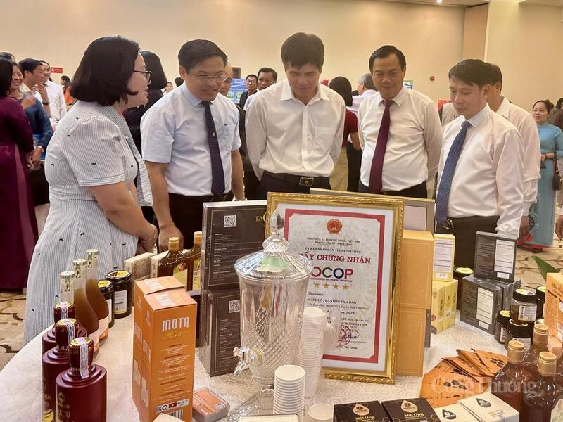 Chương trình mỗi xã một sản phẩm (OCOP) đang trở thành điểm nhấn quan trọng trong chiến lược phát triển kinh tế nông nghiệp tỉnh Phú Thọ.