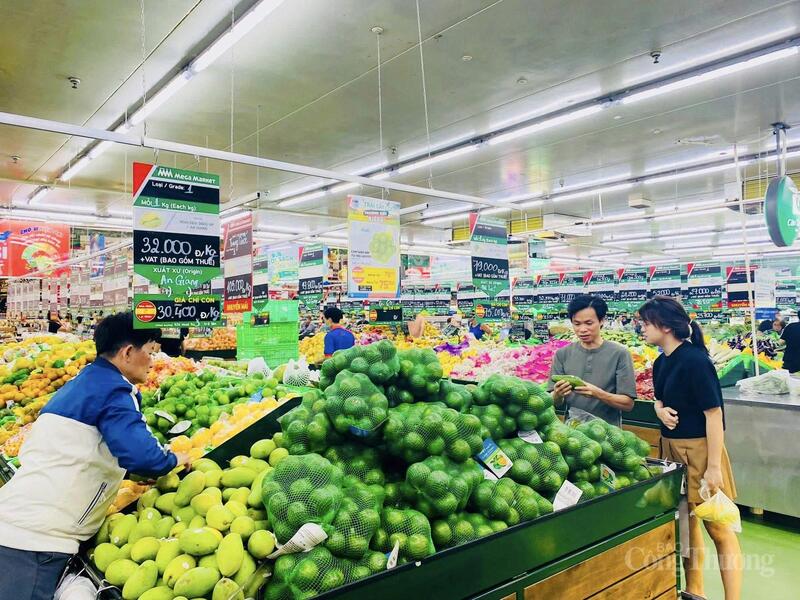 Nguồn cung rau quả tại MM Mega Market được điều chuyển từ các kho hàng khắp cả nước