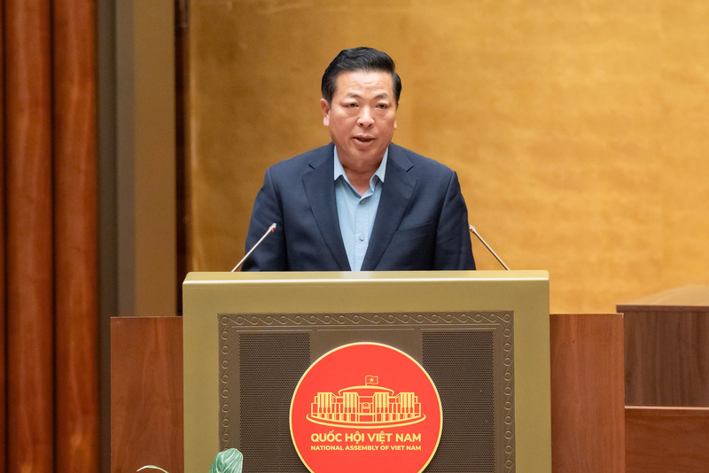 Bộ trưởng Bộ Xây dựng Trần Hồng Minh.