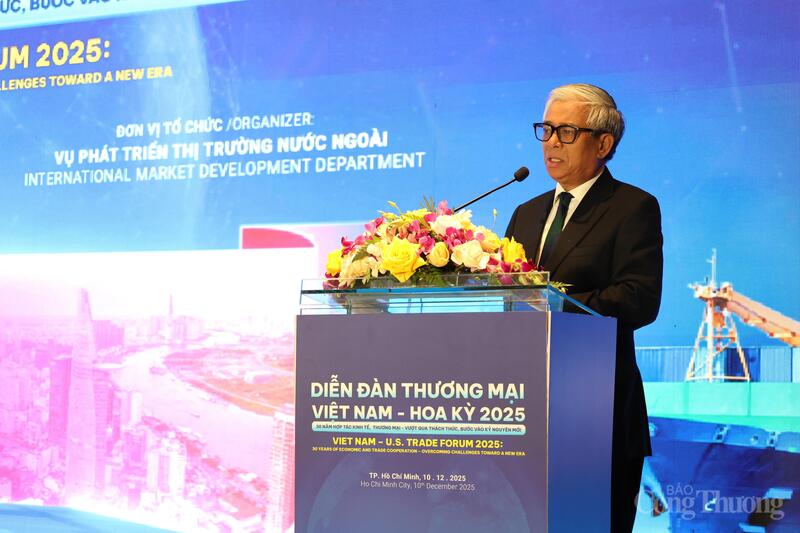 Ông Phạm Quang Vinh – Nguyên Thứ trưởng Bộ Ngoại giao, nguyên Đại sứ đặc mệnh toàn quyền của Việt Nam tại Hoa Kỳ.