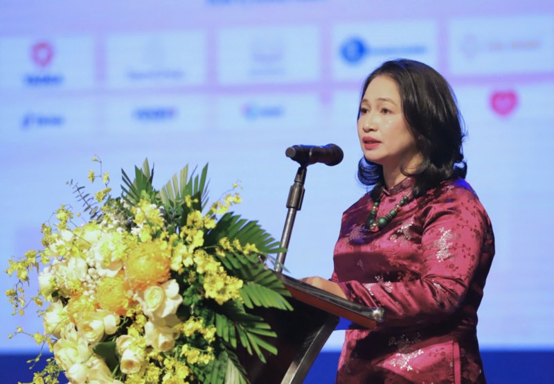 Bà Nguyễn Thị Hoàng Lan, Giám đốc Trung tâm Chuyển đổi số Văn hóa, Thể thao và Du lịch, Trưởng Ban biên tập Cổng thông tin điện tử Bộ Văn hóa, Thể thao và Du lịch, Trưởng Ban Tổ chức cuộc thi. Ảnh: VH