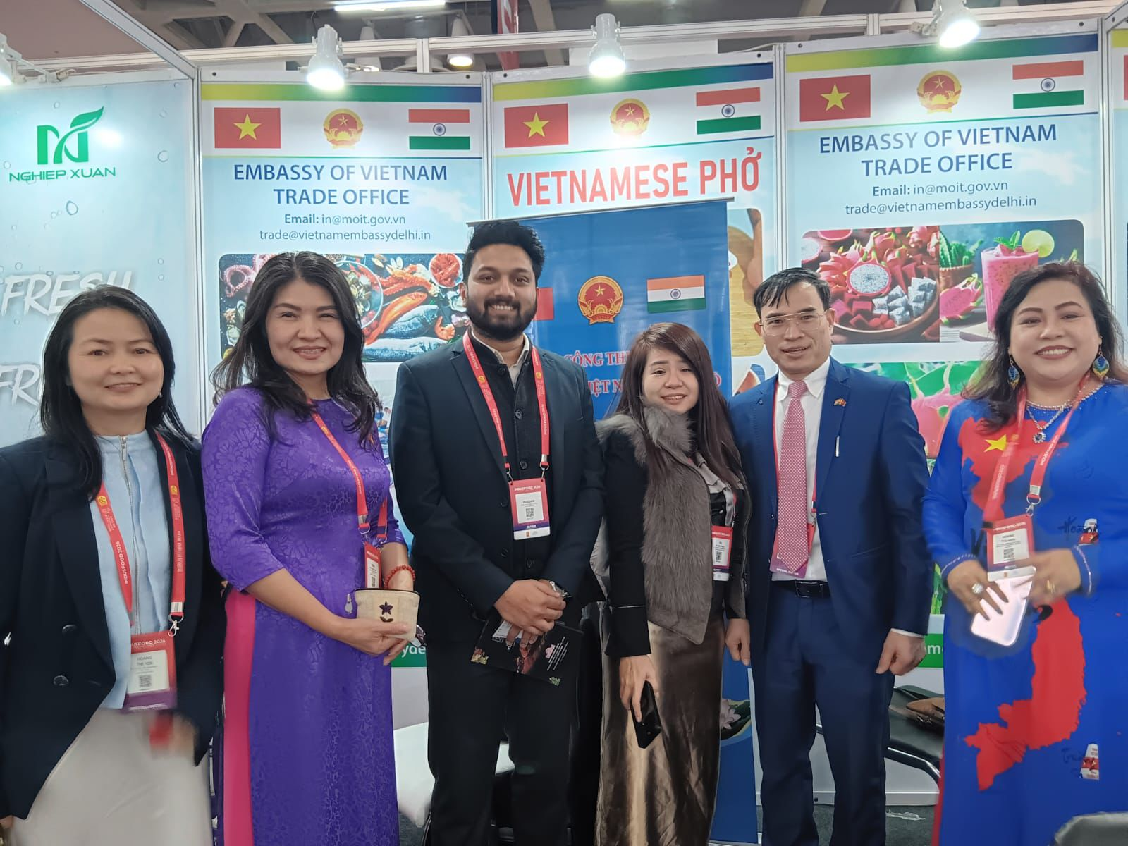 Thương vụ Ấn Độ giao lưu cùng đại diện đoàn doanh nghiệp Việt Nam.