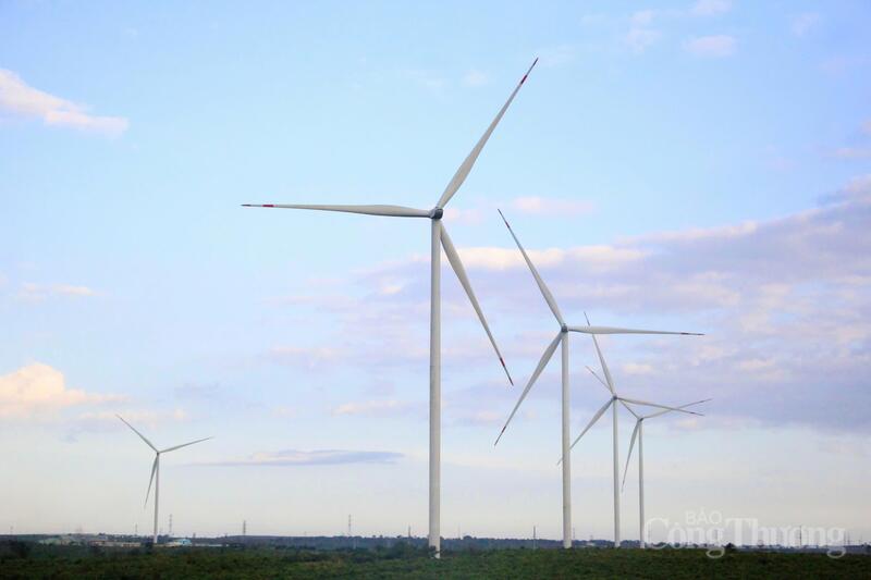Việc triển khai các dự án điện gió được kỳ vọng tạo cú hích phát triển kinh tế - xã hội cho tỉnh Gia Lai. Ảnh: Hiền Mai